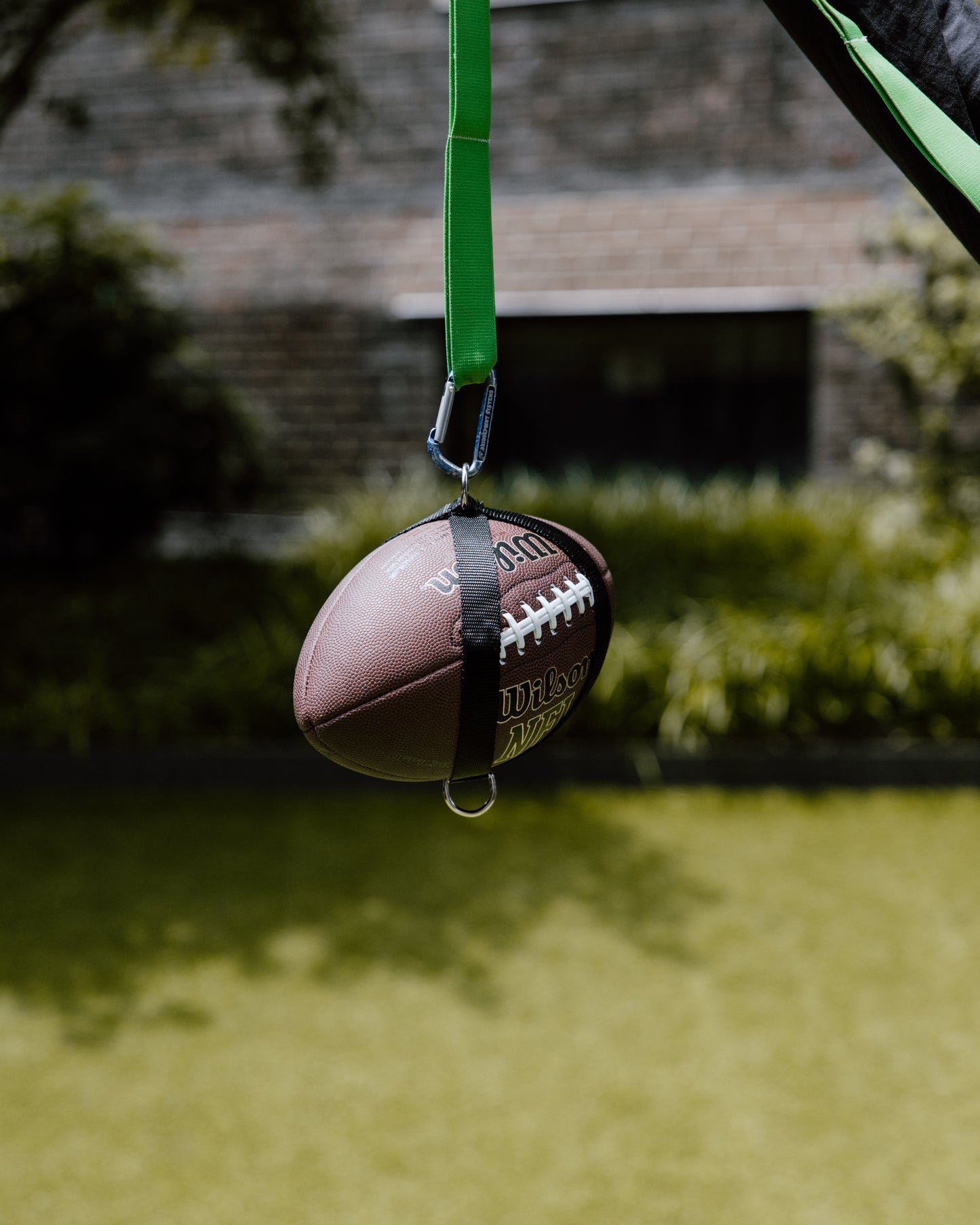 Coaches Pack OG Football